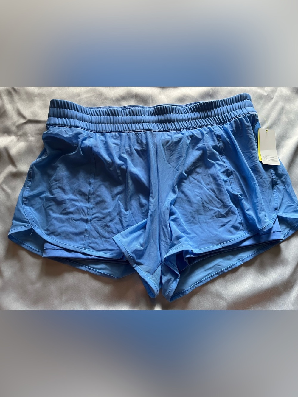All in Motion Women's Mid-Rise Mesh Run Shorts 3"